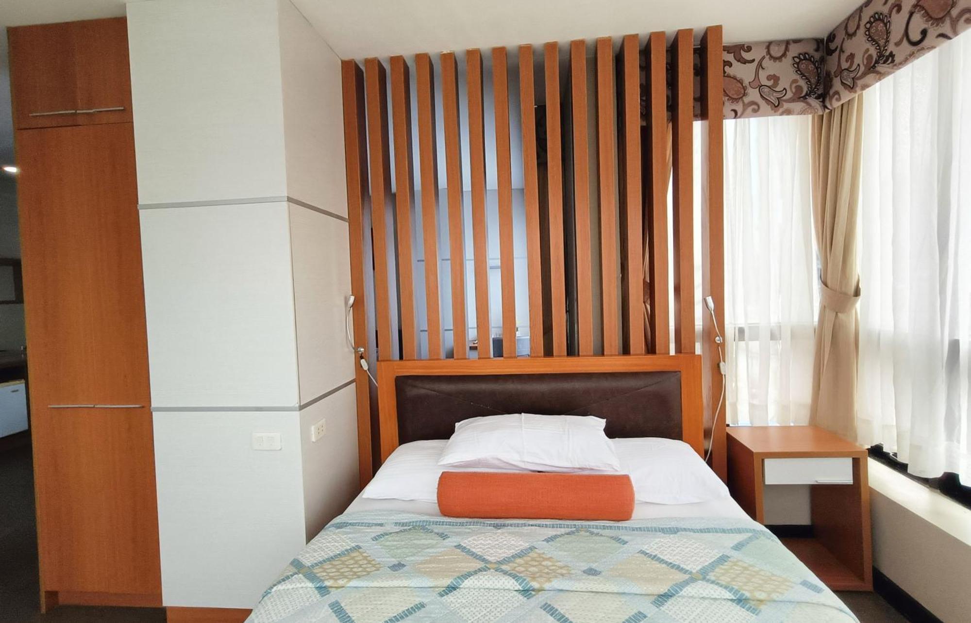 Fuente Oro Business Suites Cebu Powered By Cocotel Buitenkant foto