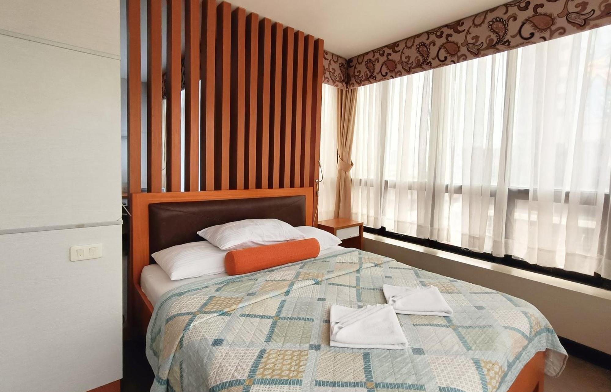 Fuente Oro Business Suites Cebu Powered By Cocotel Buitenkant foto