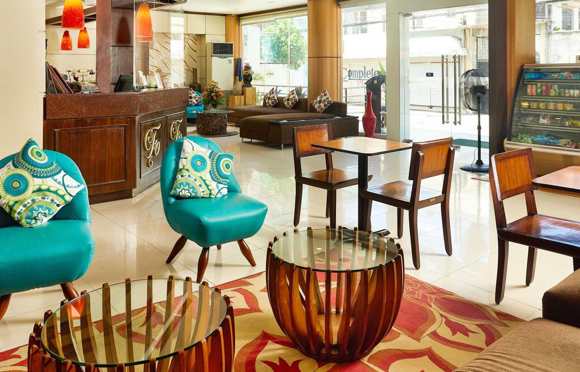 Fuente Oro Business Suites Cebu Powered By Cocotel Buitenkant foto