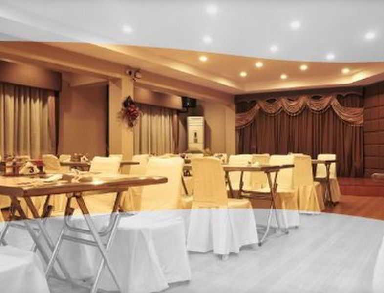 Fuente Oro Business Suites Cebu Powered By Cocotel Buitenkant foto